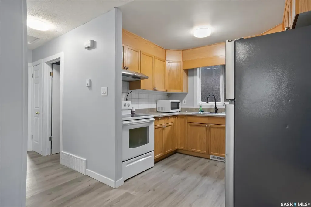 664 Retallack Street Regina SK S4T 2G4