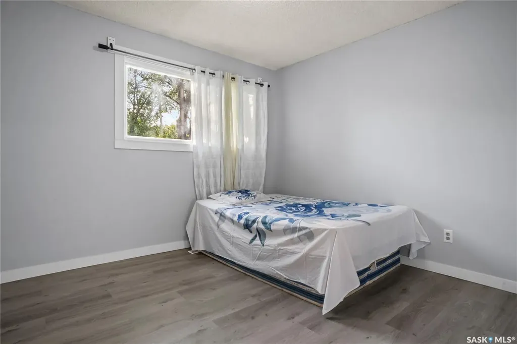 664 Retallack Street Regina SK S4T 2G4