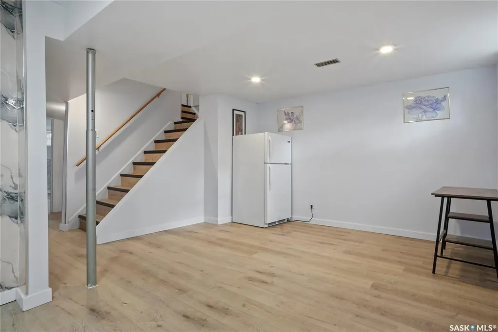 664 Retallack Street Regina SK S4T 2G4