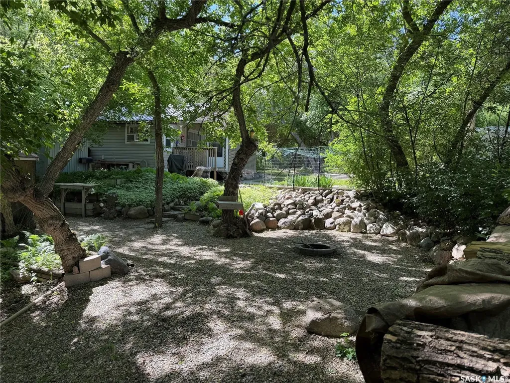 825 Tatanka Drive South Lake SK S0H 4C0