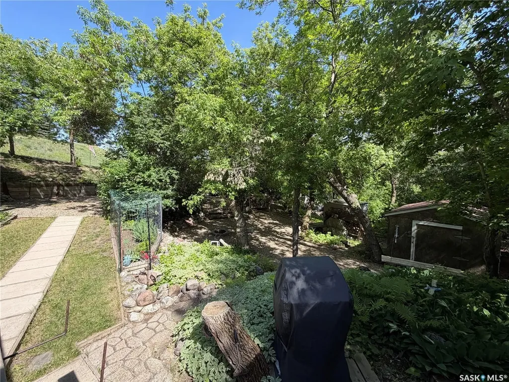 825 Tatanka Drive South Lake SK S0H 4C0