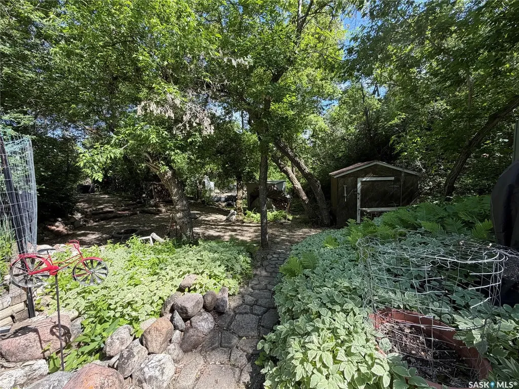 825 Tatanka Drive South Lake SK S0H 4C0