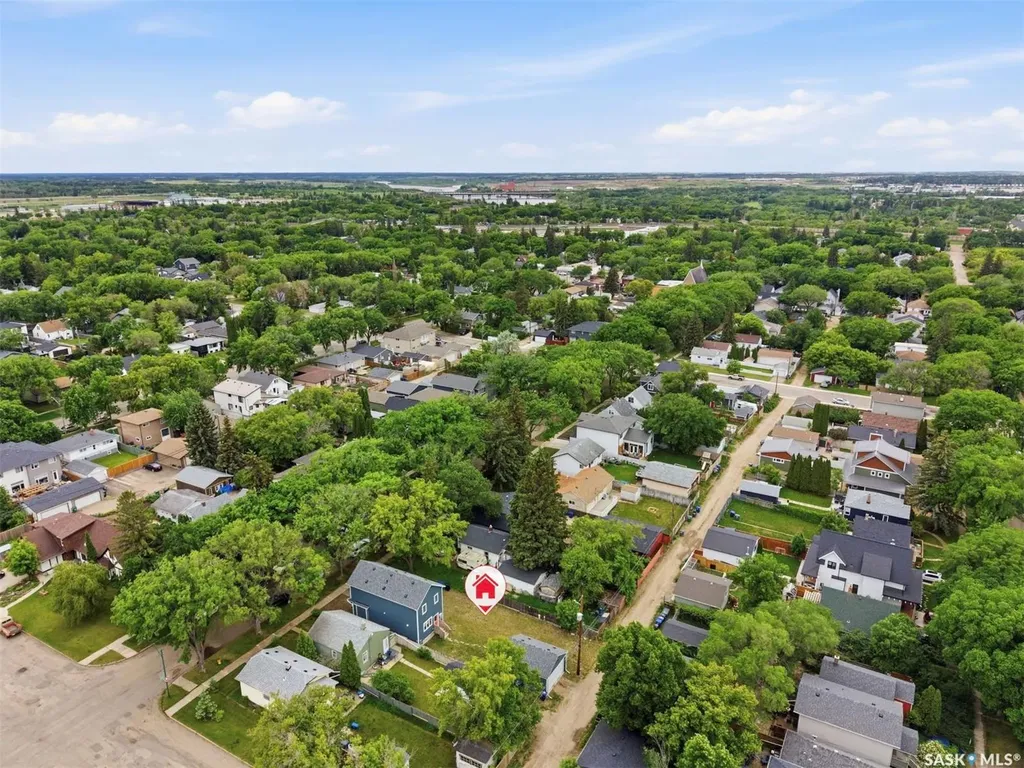 233 1st Street E Saskatoon SK S7H 1R8