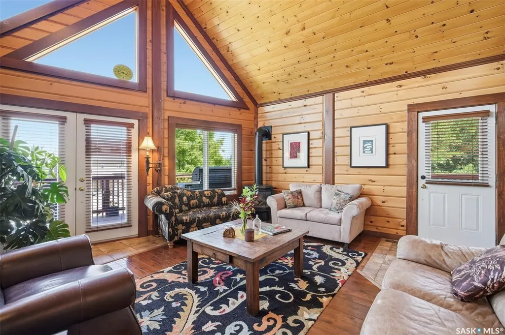 316&319 Cumming Avenue Manitou Beach SK S0K 4T1