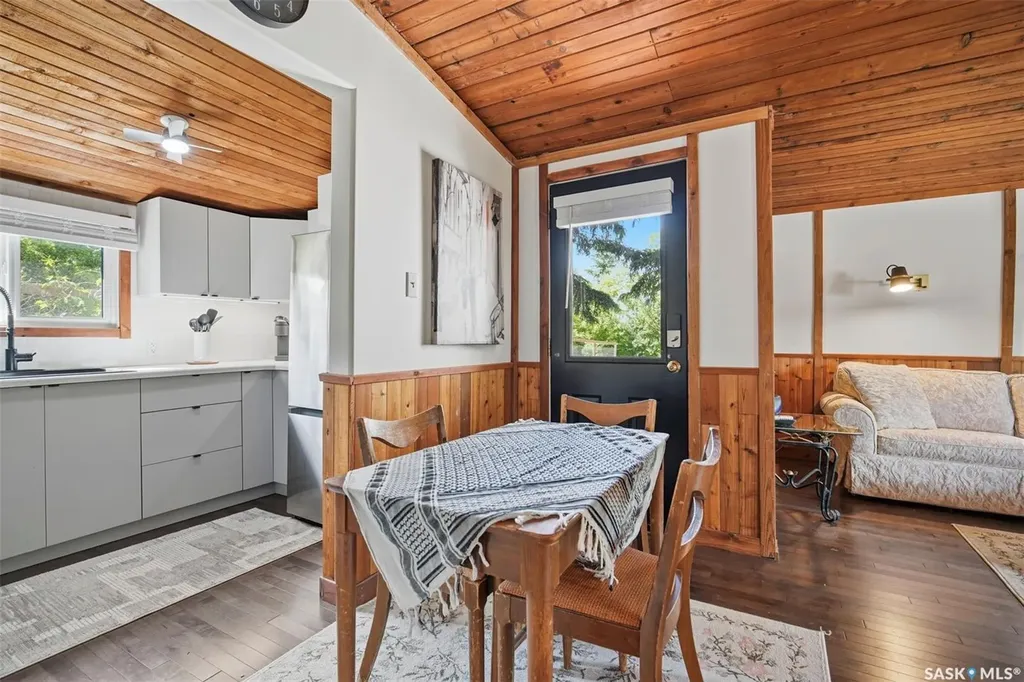 316&319 Cumming Avenue Manitou Beach SK S0K 4T1
