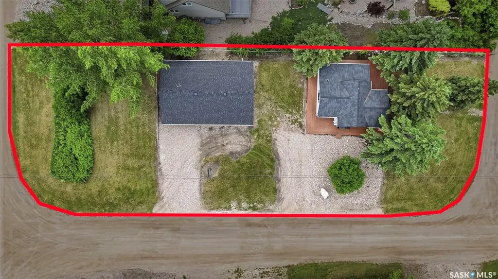 316&319 Cumming Avenue Manitou Beach SK S0K 4T1