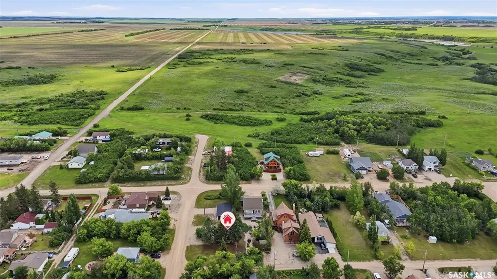 316&319 Cumming Avenue Manitou Beach SK S0K 4T1