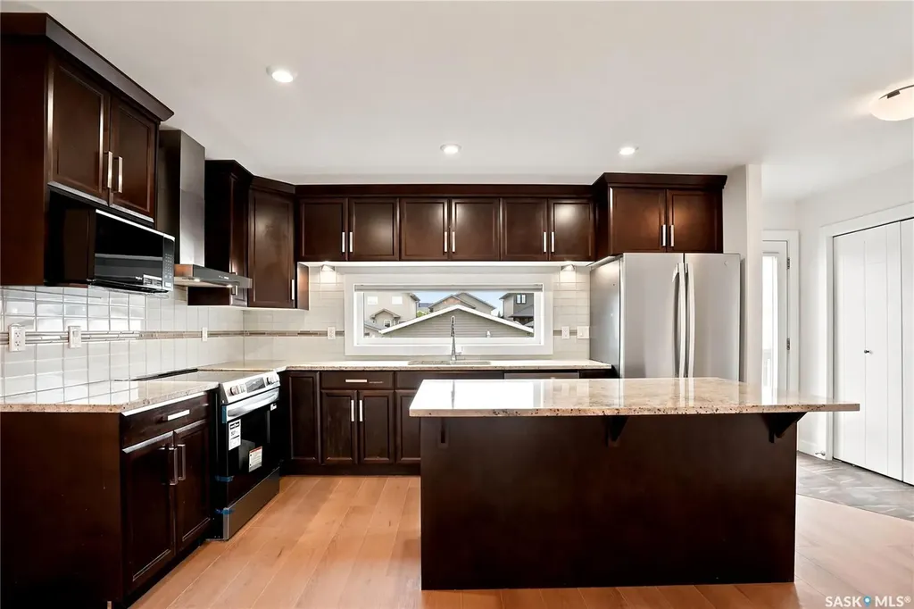 543 Evergreen Boulevard Saskatoon SK S7W 0L4