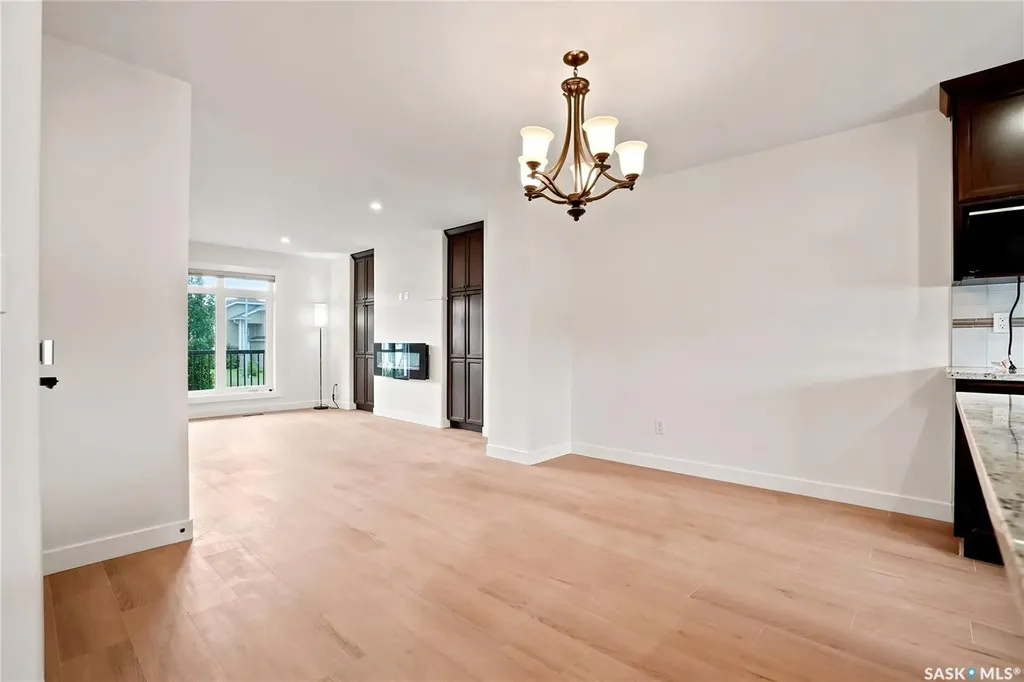 543 Evergreen Boulevard Saskatoon SK S7W 0L4