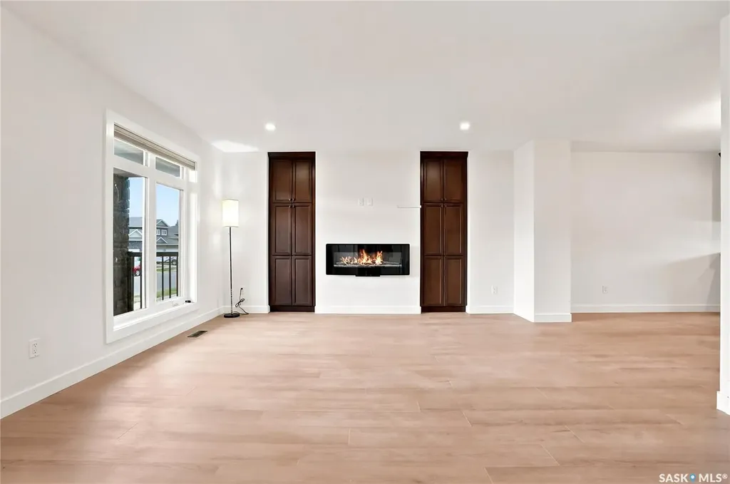 543 Evergreen Boulevard Saskatoon SK S7W 0L4