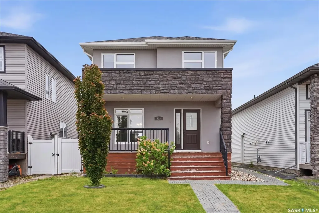 543 Evergreen Boulevard Saskatoon SK S7W 0L4
