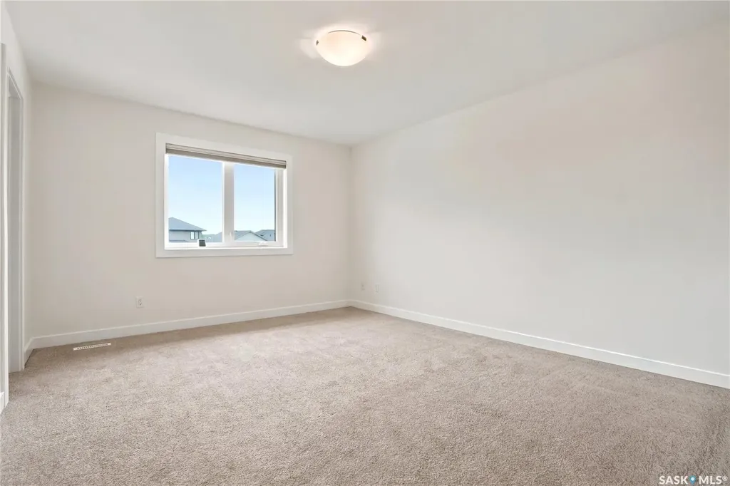 543 Evergreen Boulevard Saskatoon SK S7W 0L4