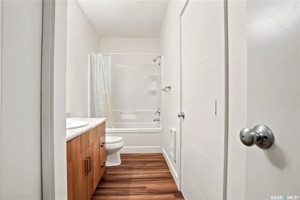 543 Evergreen Boulevard Saskatoon SK S7W 0L4