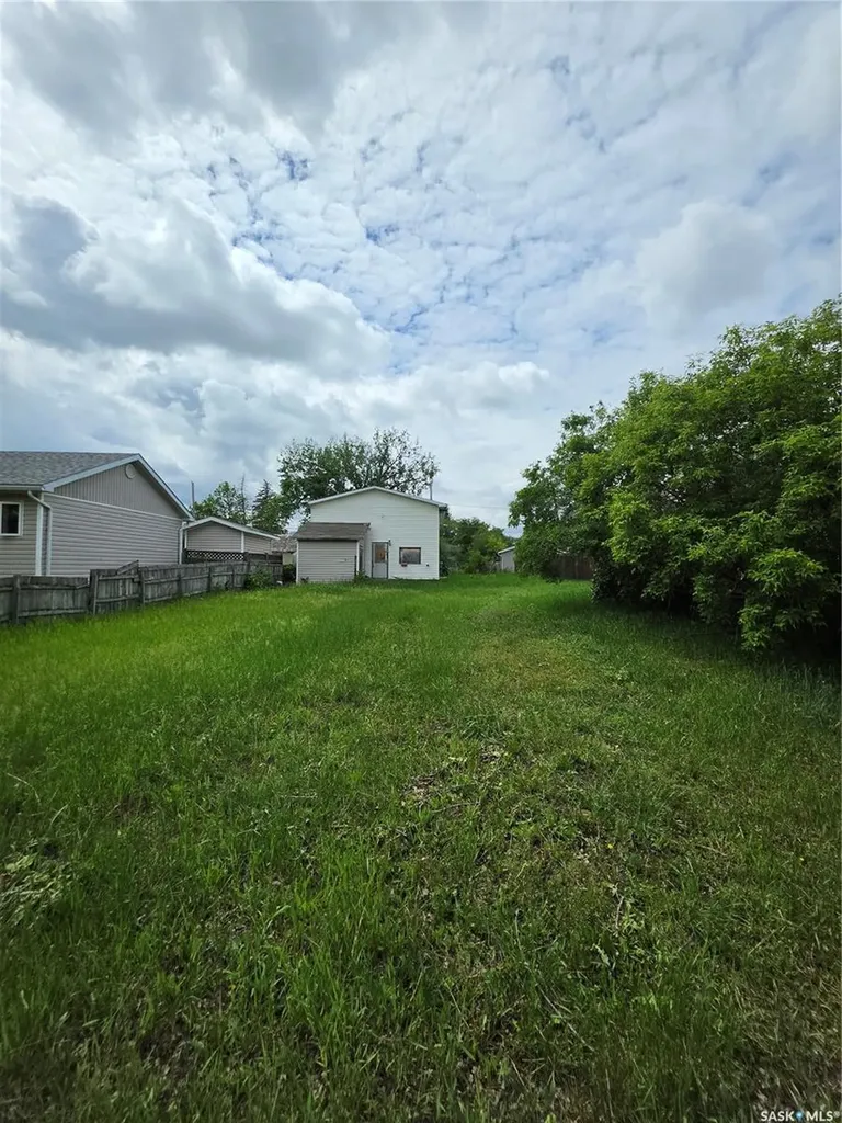 686-690 Retallack Street Regina SK S4T 2G4