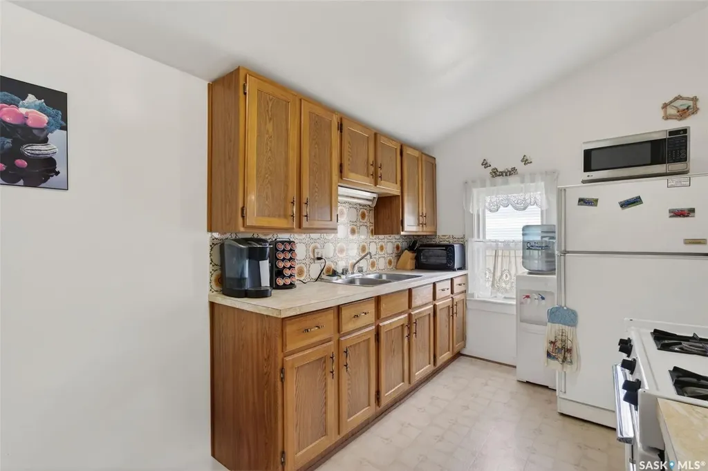 209 12th Street E Prince Albert SK S6V 1B9
