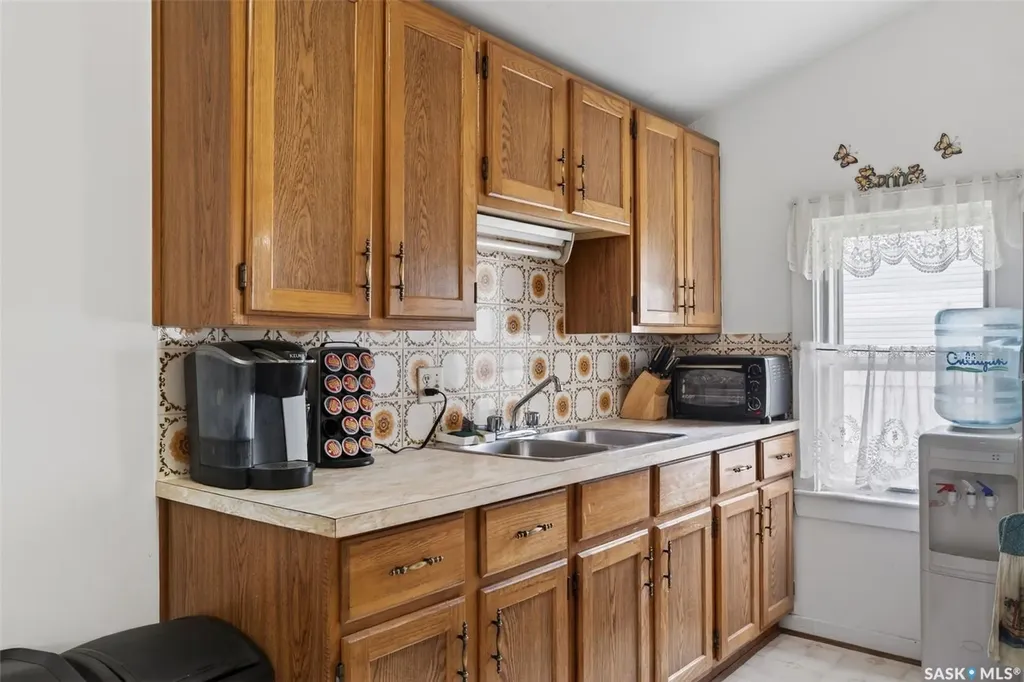 209 12th Street E Prince Albert SK S6V 1B9