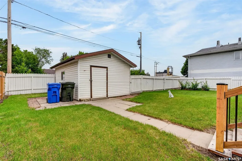 209 12th Street E Prince Albert SK S6V 1B9