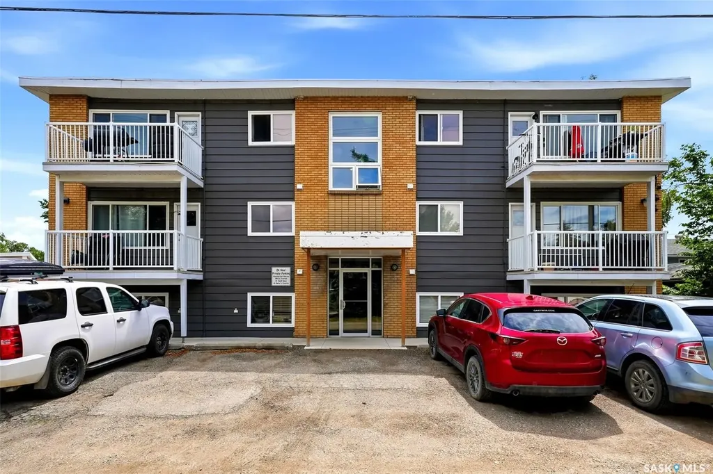 230 Broadway Avenue E Regina SK S4N 0Z9