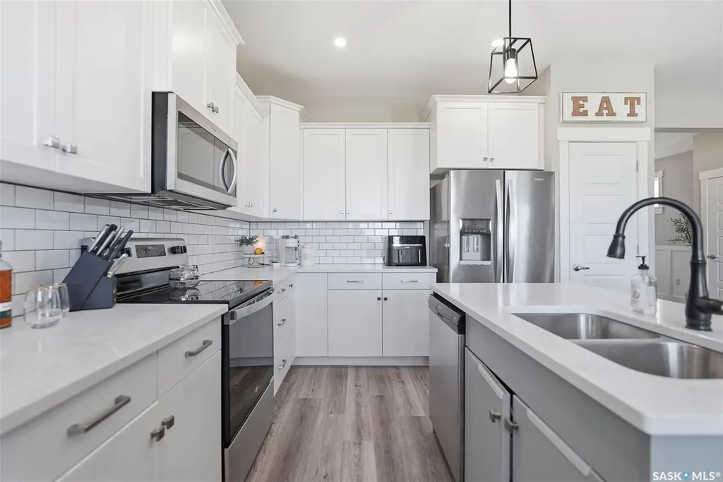 900 St Andrews Lane Warman SK S0K 4S4