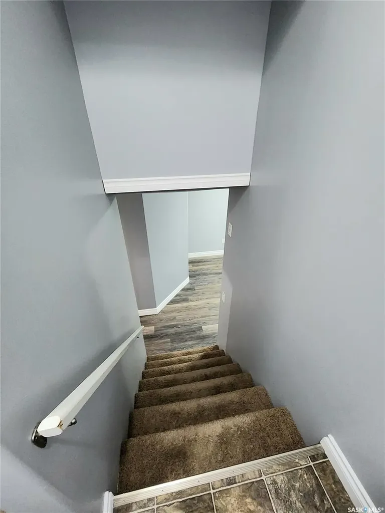 405 Lorne Street Regina SK S4R 2J5