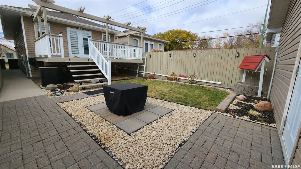 405 Lorne Street Regina SK S4R 2J5