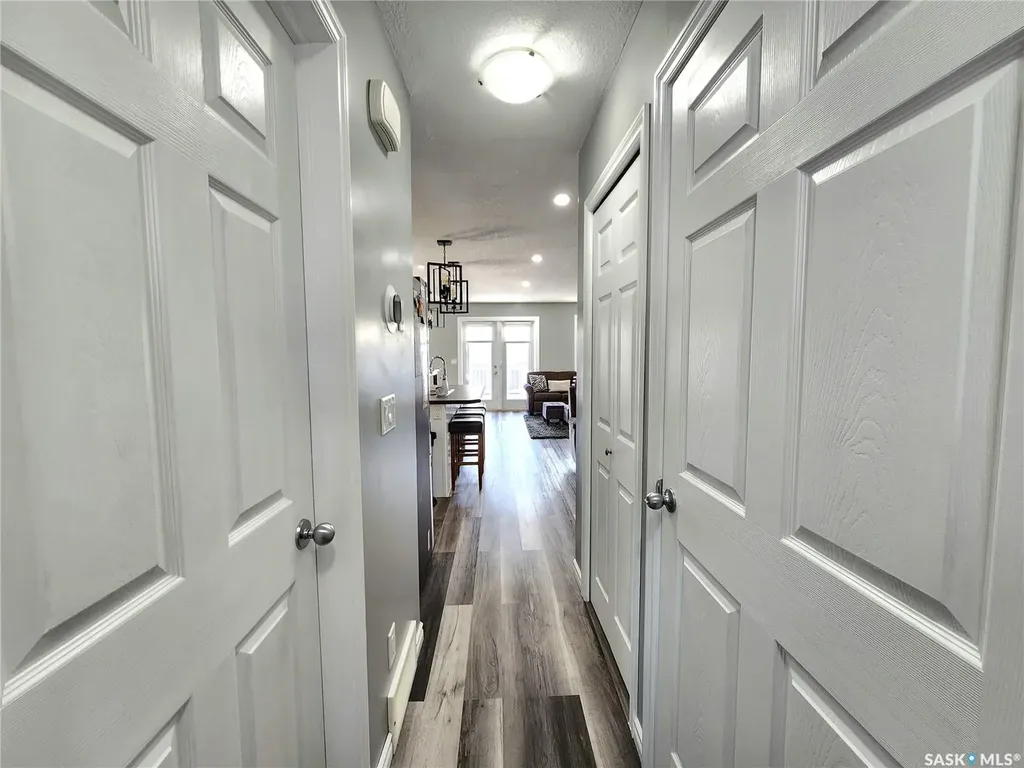 405 Lorne Street Regina SK S4R 2J5