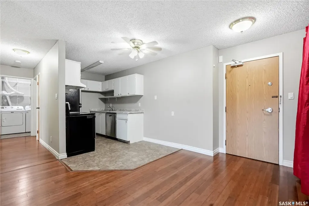 403 Tait Court Saskatoon SK S7H 5L3