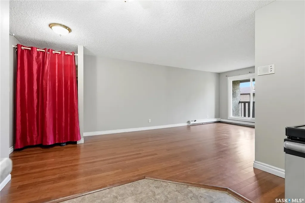 403 Tait Court Saskatoon SK S7H 5L3