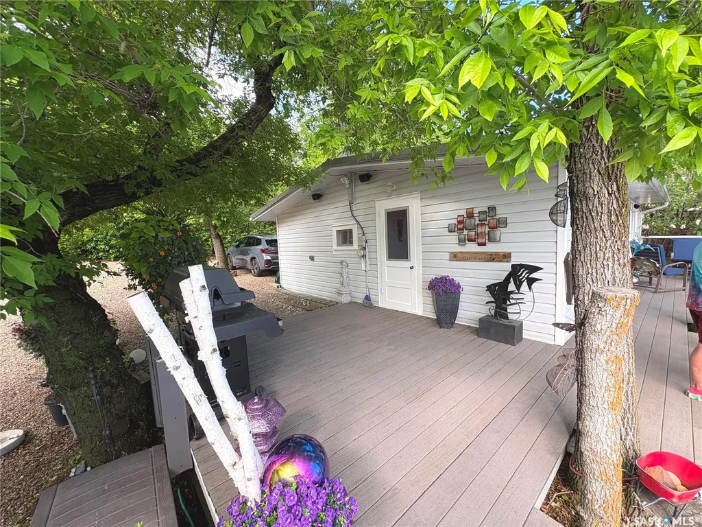 158 Katepwa Road Katepwa Beach SK S0G 2K0