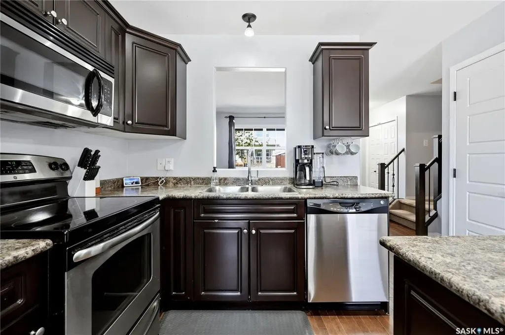 224 Langlois Way Saskatoon SK S7T 0L2