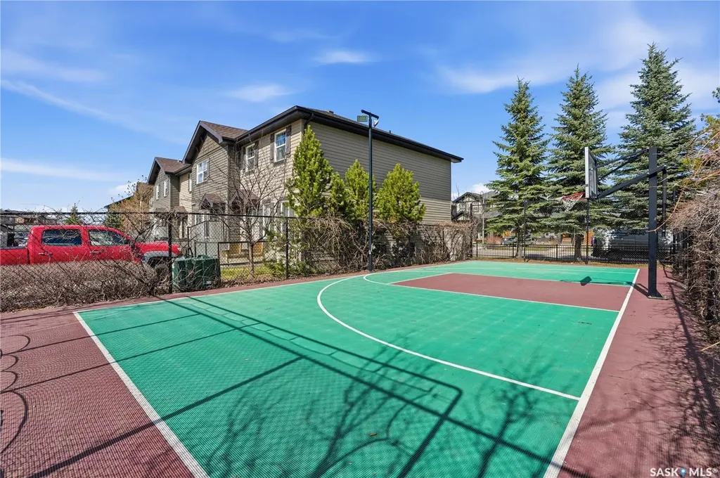 224 Langlois Way Saskatoon SK S7T 0L2
