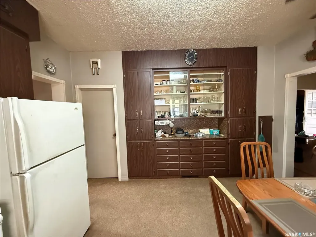309 4th Avenue SW Eston SK S0L 1A0