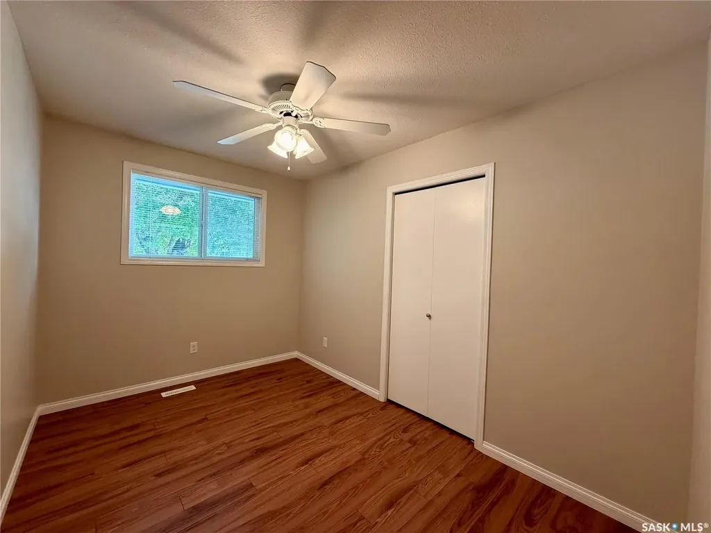 214 Fisher Crescent Saskatoon SK S7L 5C9