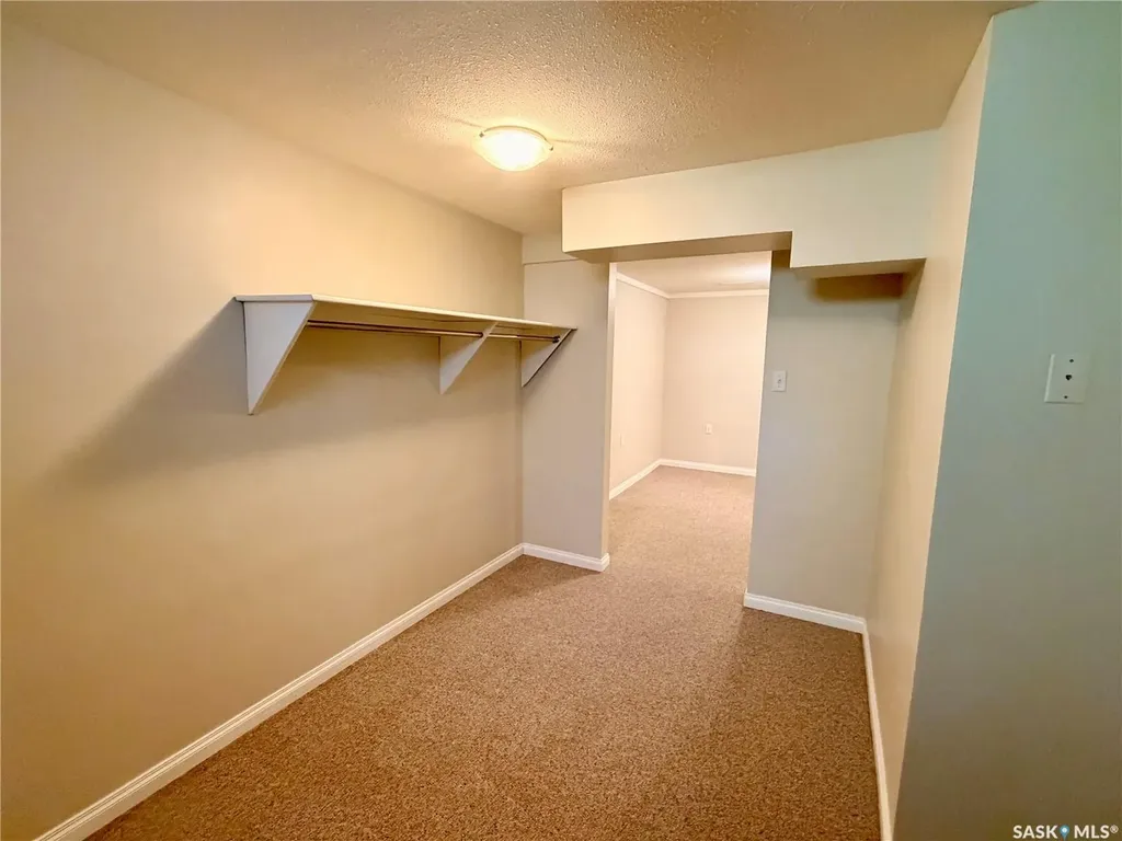 214 Fisher Crescent Saskatoon SK S7L 5C9