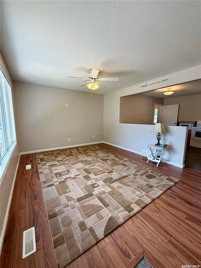 214 Fisher Crescent Saskatoon SK S7L 5C9