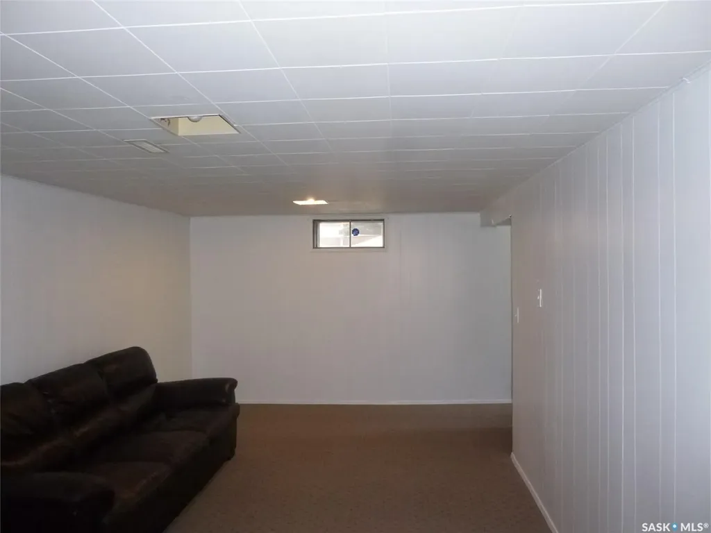 4227 Castle Road Regina SK S4S 4N4