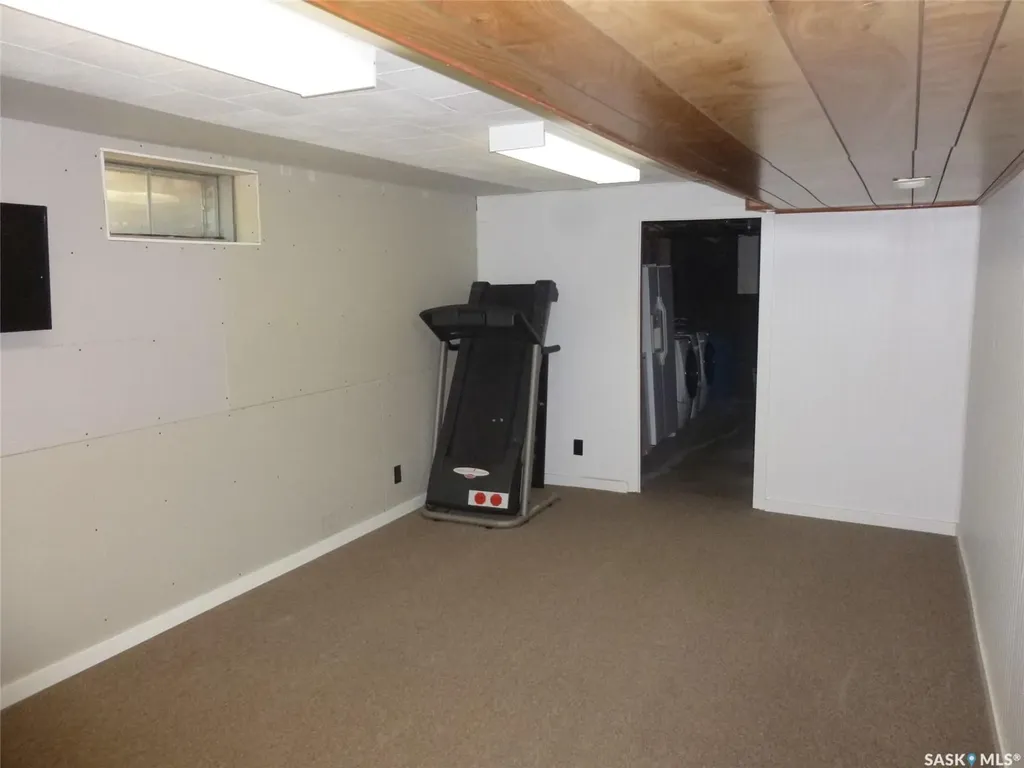 4227 Castle Road Regina SK S4S 4N4