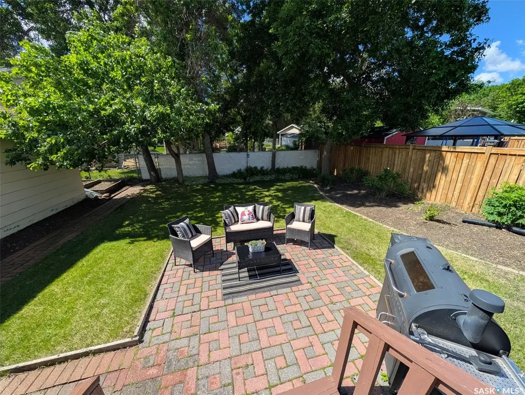 4227 Castle Road Regina SK S4S 4N4
