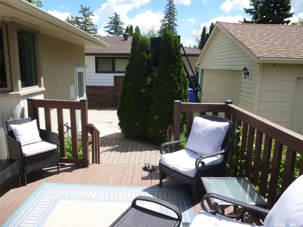 4227 Castle Road Regina SK S4S 4N4