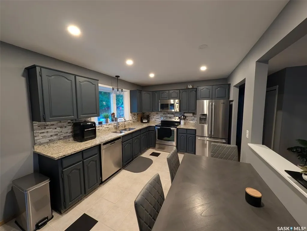 4227 Castle Road Regina SK S4S 4N4