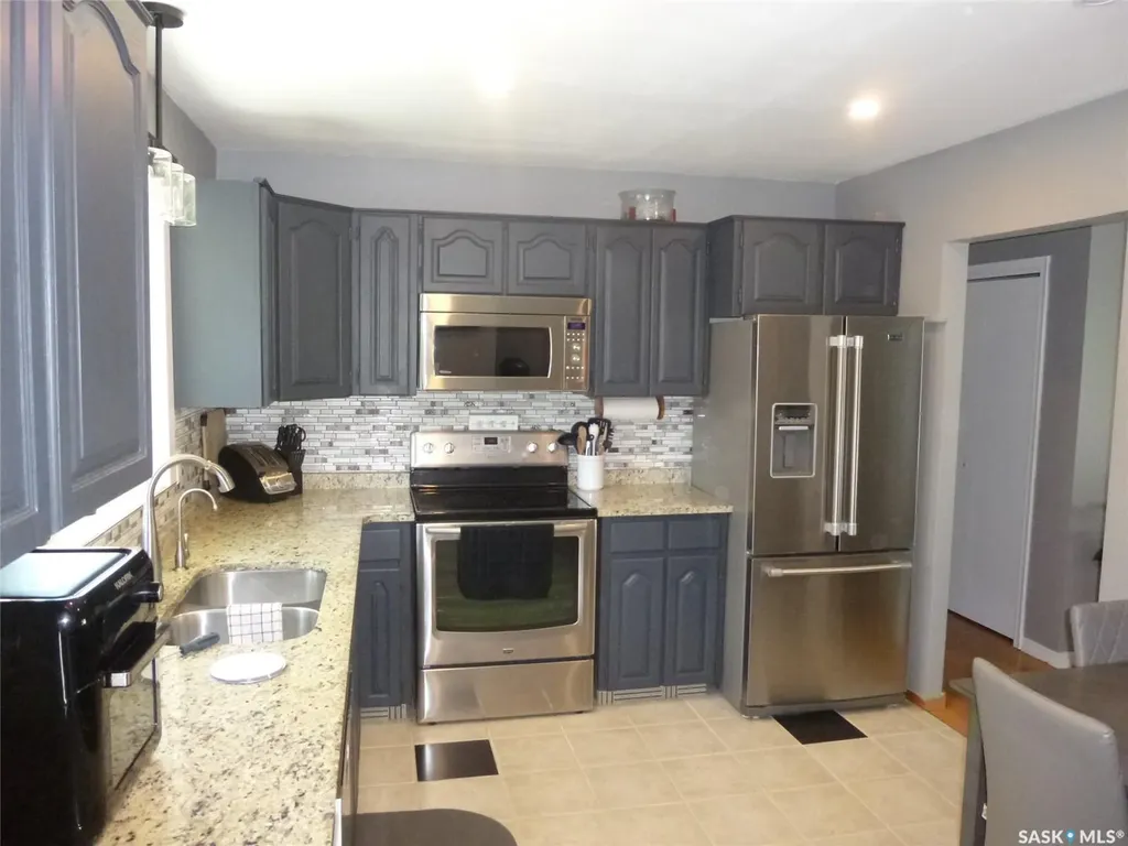 4227 Castle Road Regina SK S4S 4N4