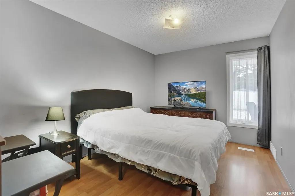 7223 Dalgliesh Drive Regina SK S4X 2B8