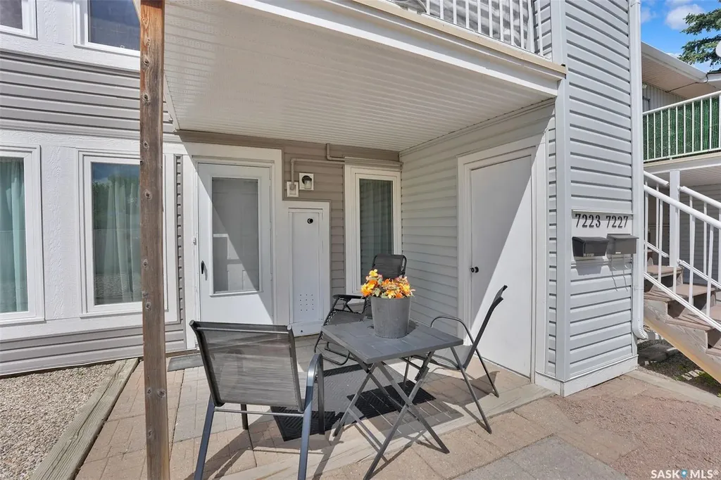 7223 Dalgliesh Drive Regina SK S4X 2B8