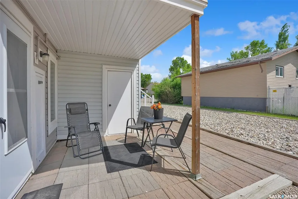7223 Dalgliesh Drive Regina SK S4X 2B8