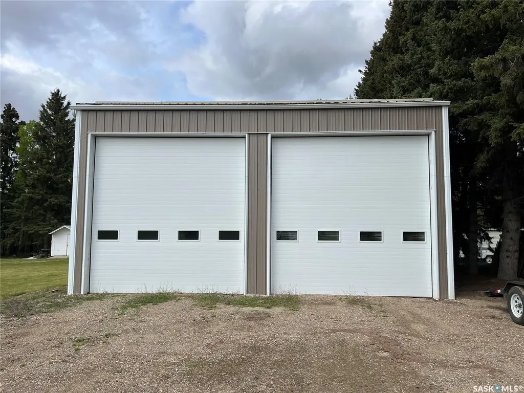 63 Cerfeuillet Avenue Leoville SK S0J 1N0
