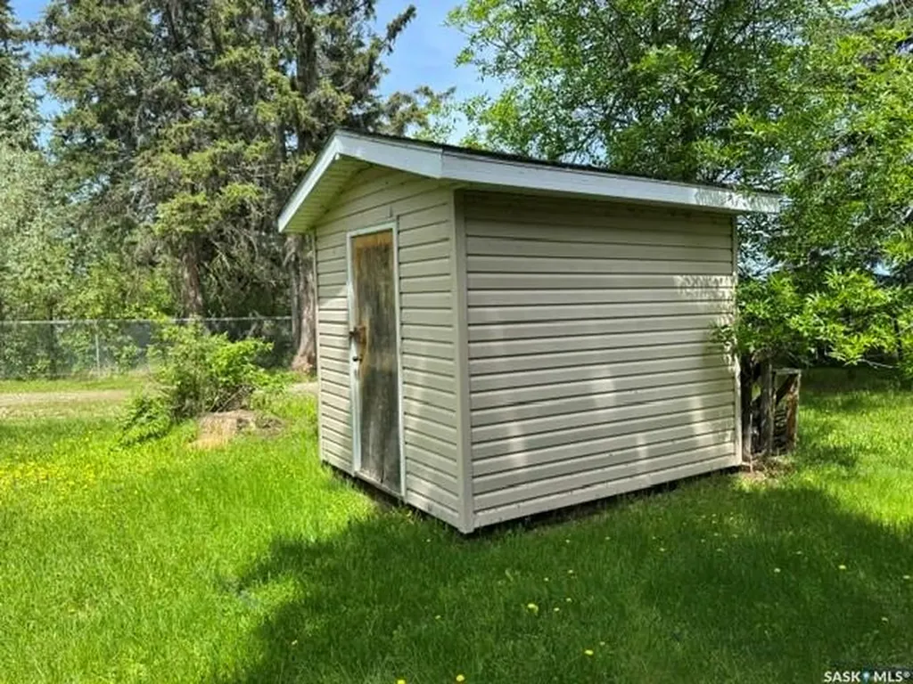 533 Dustin Place Mervin Rm No.499 SK S0M 1J0