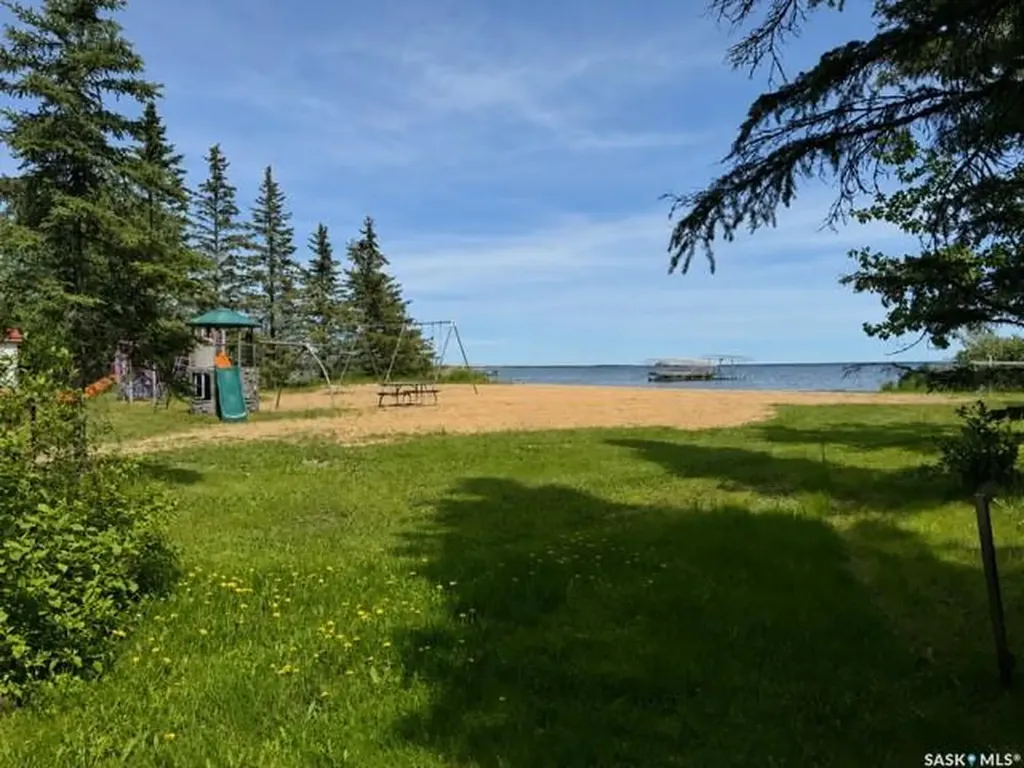 533 Dustin Place Mervin Rm No.499 SK S0M 1J0