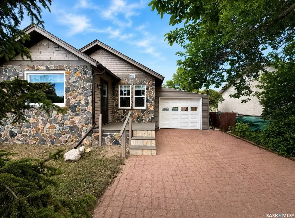 107 4th Avenue N Lucky Lake SK S0L 1Z0