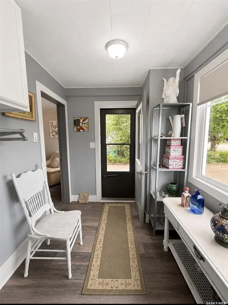 107 4th Avenue N Lucky Lake SK S0L 1Z0