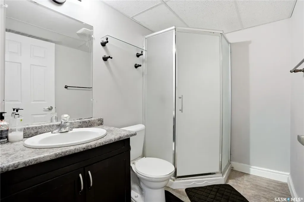 330 Devonshire Crescent Saskatoon SK S7L 5V8
